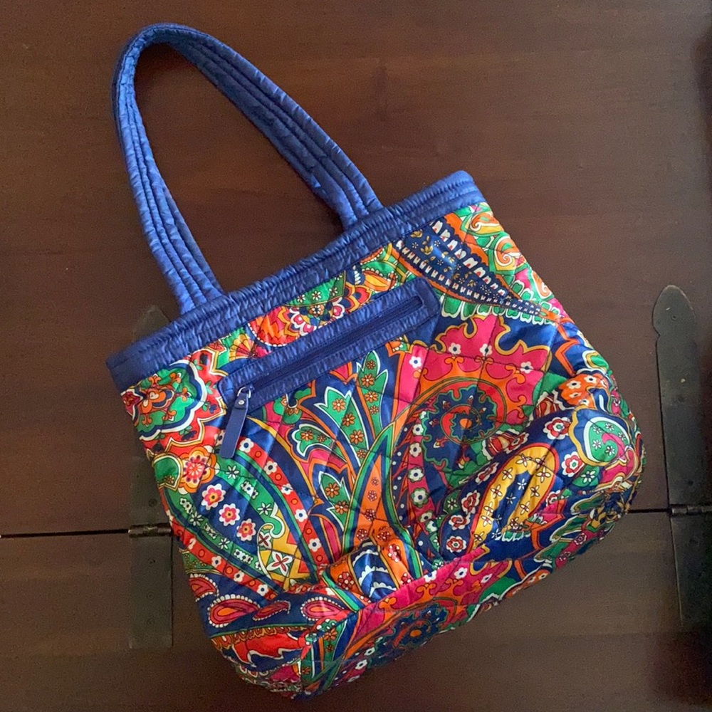 Vera Bradley tote bag